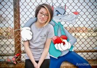 AnmlHse Spread Love Shirt for Females